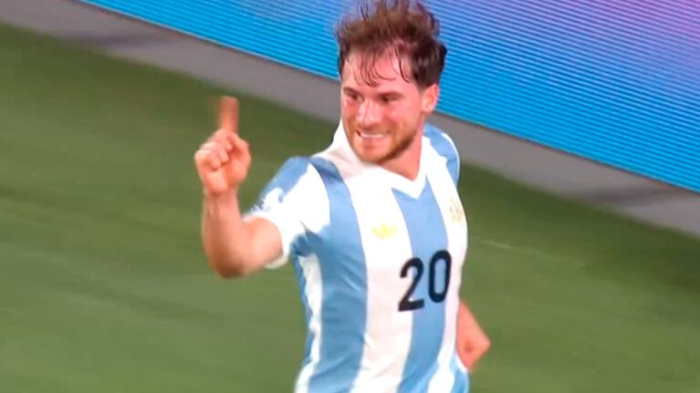 El gol de Alexis Mac Allister para el 3 a 1 de Argentina ante Brasil