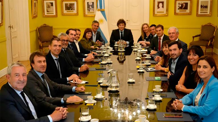 De Loredo tras la reunión con Milei: “Reconoció que tenemos diferencias lógicas y sanas”