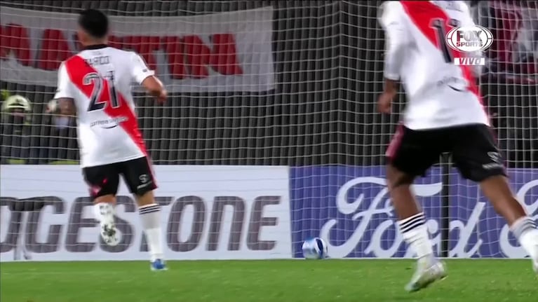 Un Julián Álvarez endemoniado marcó dos goles más ante Alianza Lima