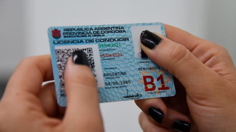 Inhabilitación e indultos: la explicación del Gobierno sobre los carnés de conducir emitidos en municipios