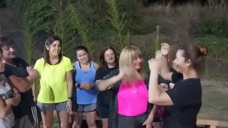 Kari Vallori recibió su peluca oncológica