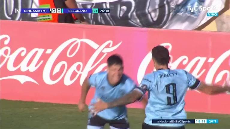 Golazo de Zapelli para el 1-0 de Belgrano