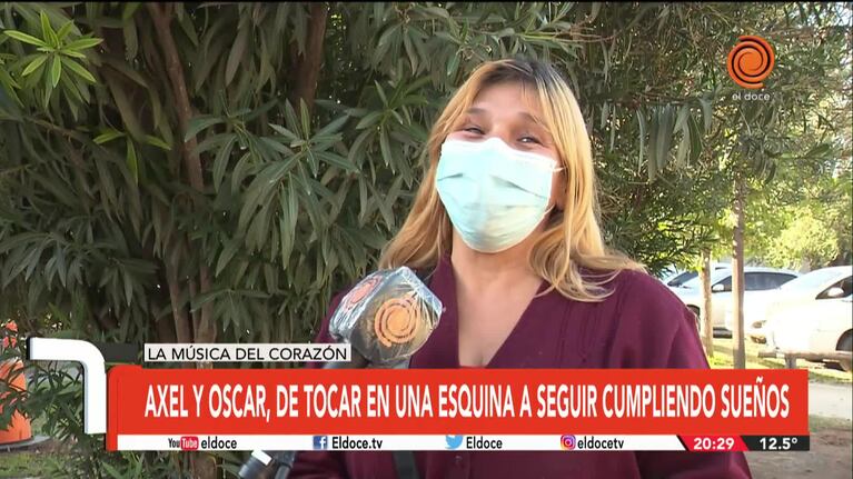 Del semáforo a tocar con la banda de la Policía: los niños violinistas siguen cumpliendo sueños