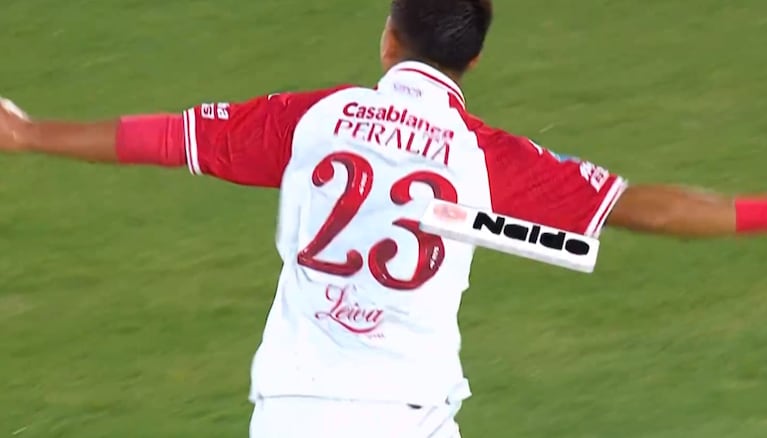 El golazo de Peralta y el 1 a 0 de Huracán ante Belgrano
