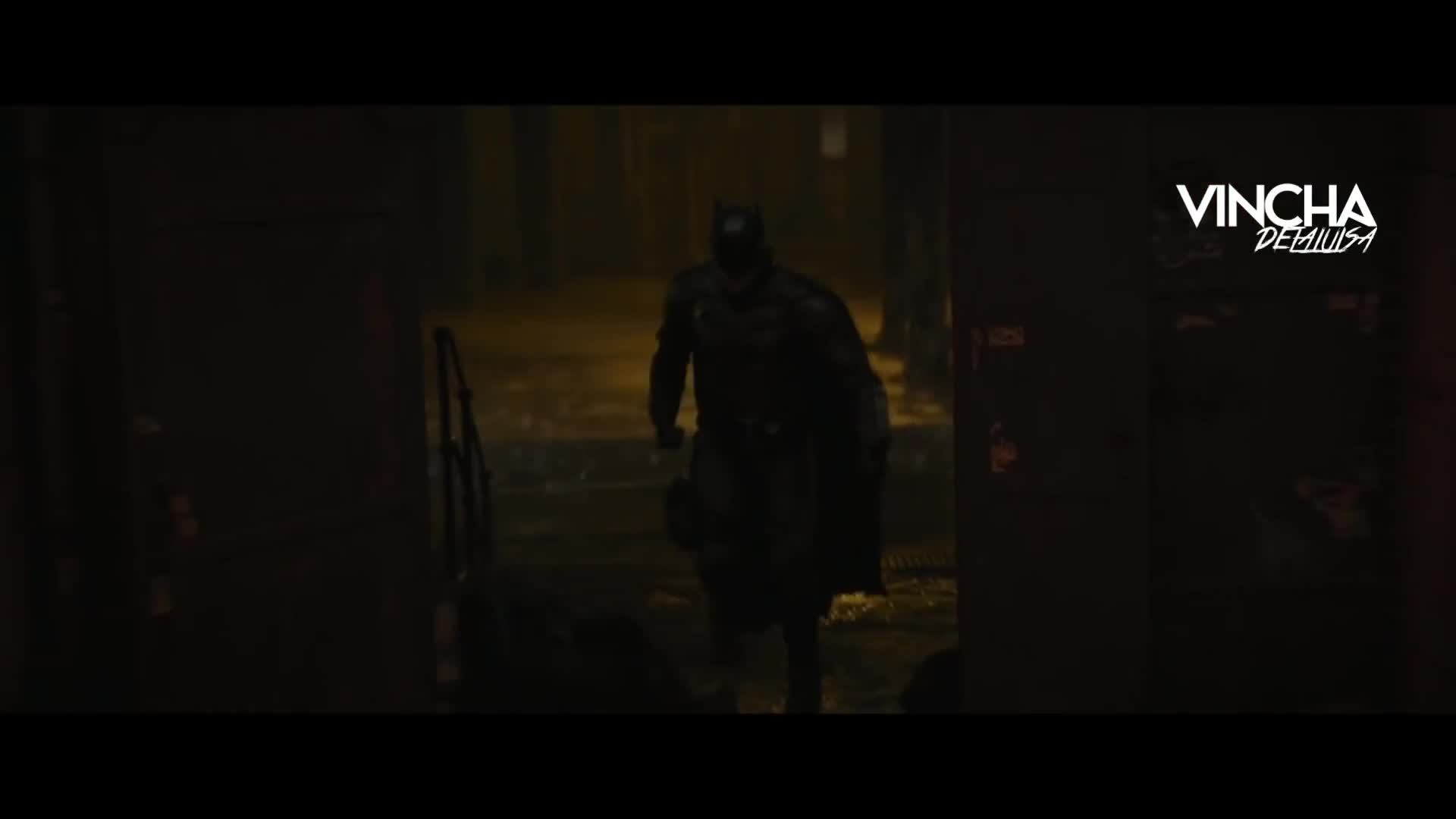 ¿Batman en un baile de La Konga?