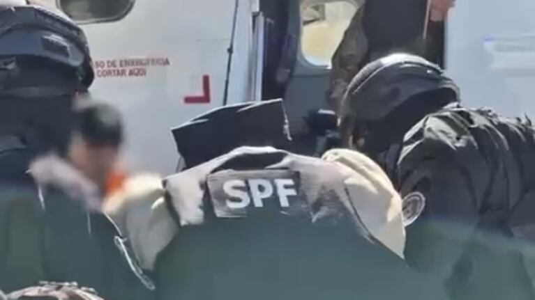 Así fue el traslado en avioneta del jefe de la barra de Talleres desde Bouwer al penal de Ezeiza
