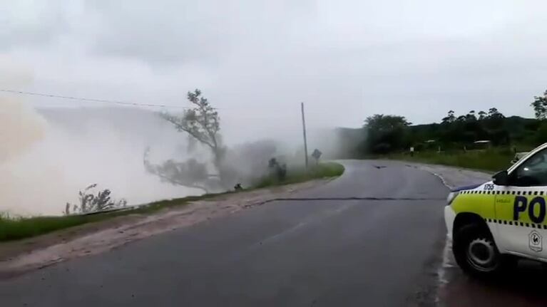 El espectáculo del dique El Cadillal en Tucumán 