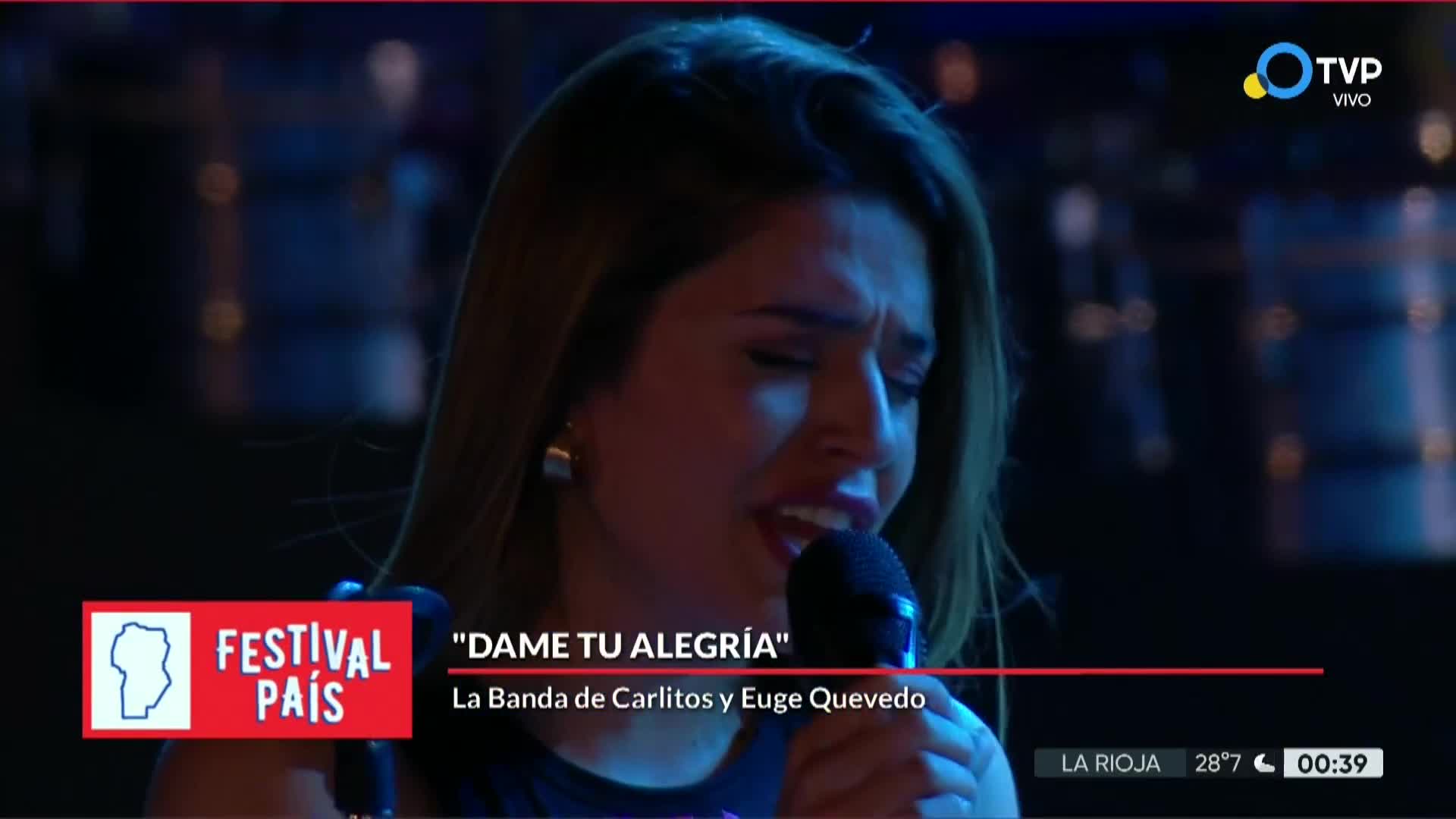 Euge Quevedo se quebró al cantar "Dame tu alegría"