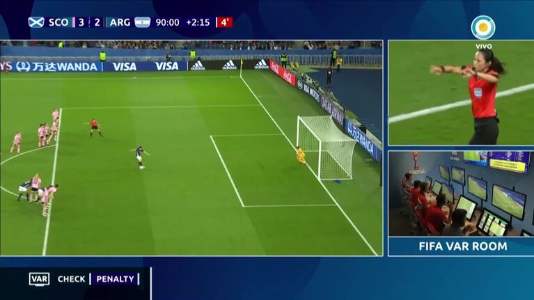 Doble VAR: el gol de penal de Bonsegundo