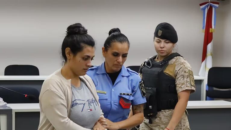 Neonatal: en el inicio de los alegatos, el fiscal dijo que “hay muchas pruebas” contra Brenda Agüero