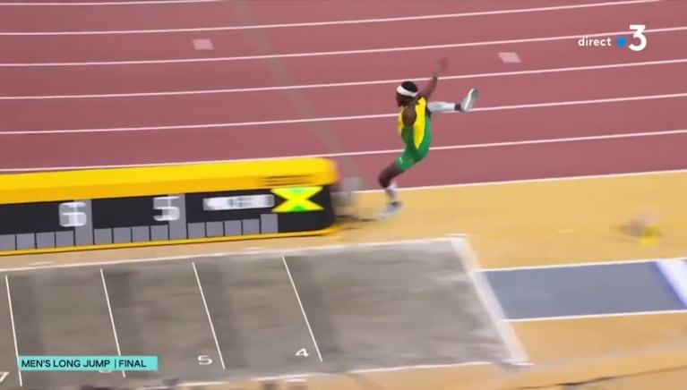 El excéntrico salto del jamaiquino Carey McLeod