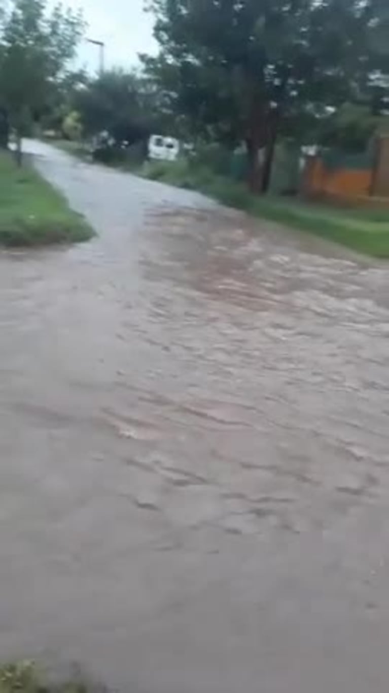 Córdoba: la tormenta provocó inundaciones en varios barrios