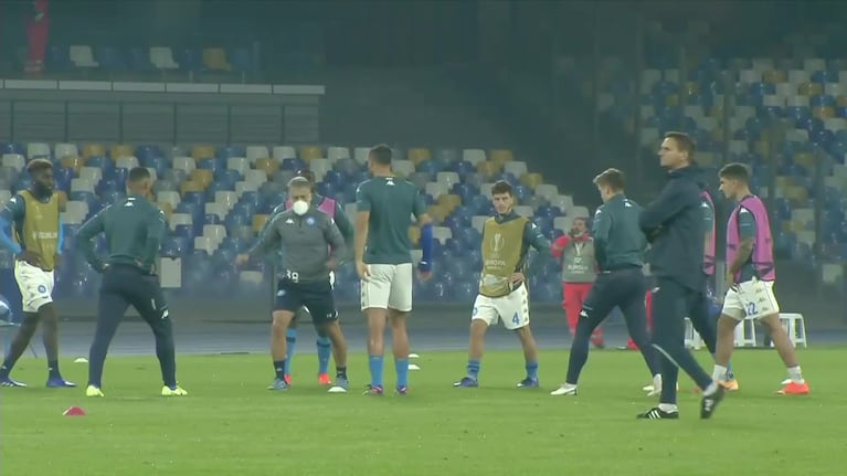 "La mano de Dios" sonó en el estadio de Napoli durante el calentamiento