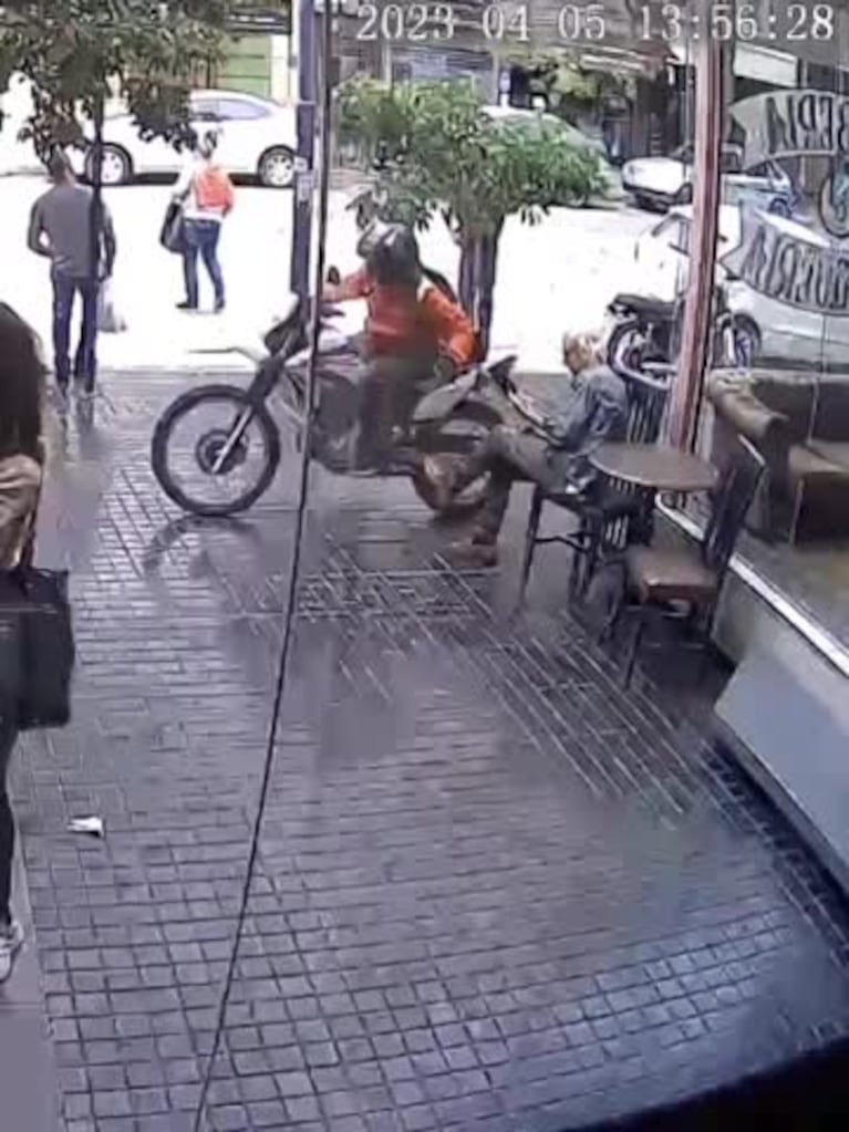 El robo de un motochoro en barrio Cofico