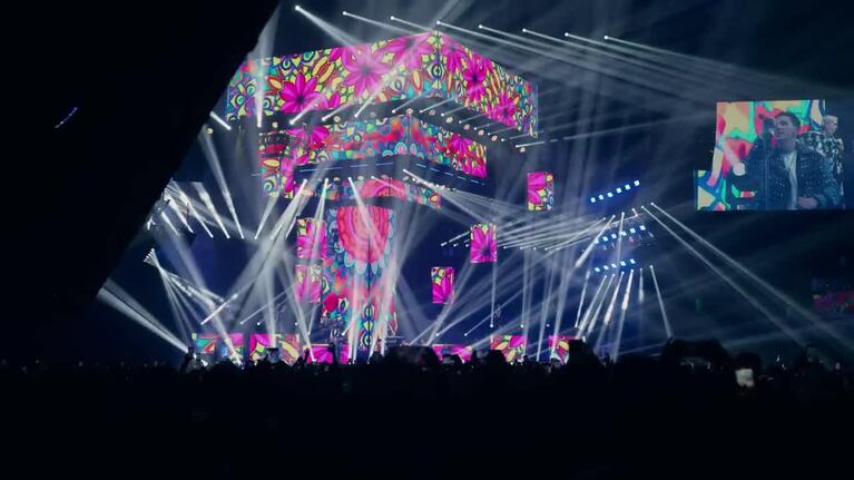 Luciano Pereyra y Q´Lokura estrenaron "Si No Es Muy Tarde" versión cuarteto, en vivo desde el Movistar Arena