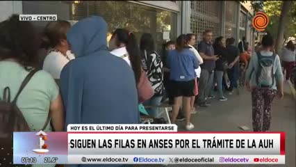 Siguen las filas en Anses por la libreta AUH