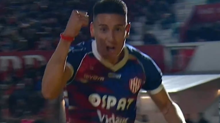 Ya es goleada: el gol de Martínez y el 3 a 0 de Unión ante Instituto en Alta Córdoba
