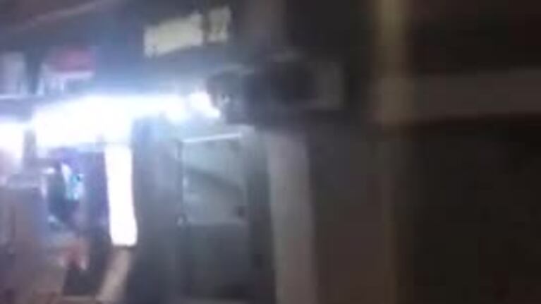 Tiraron pirotecnia en el hotel de Talleres en Santa Fe