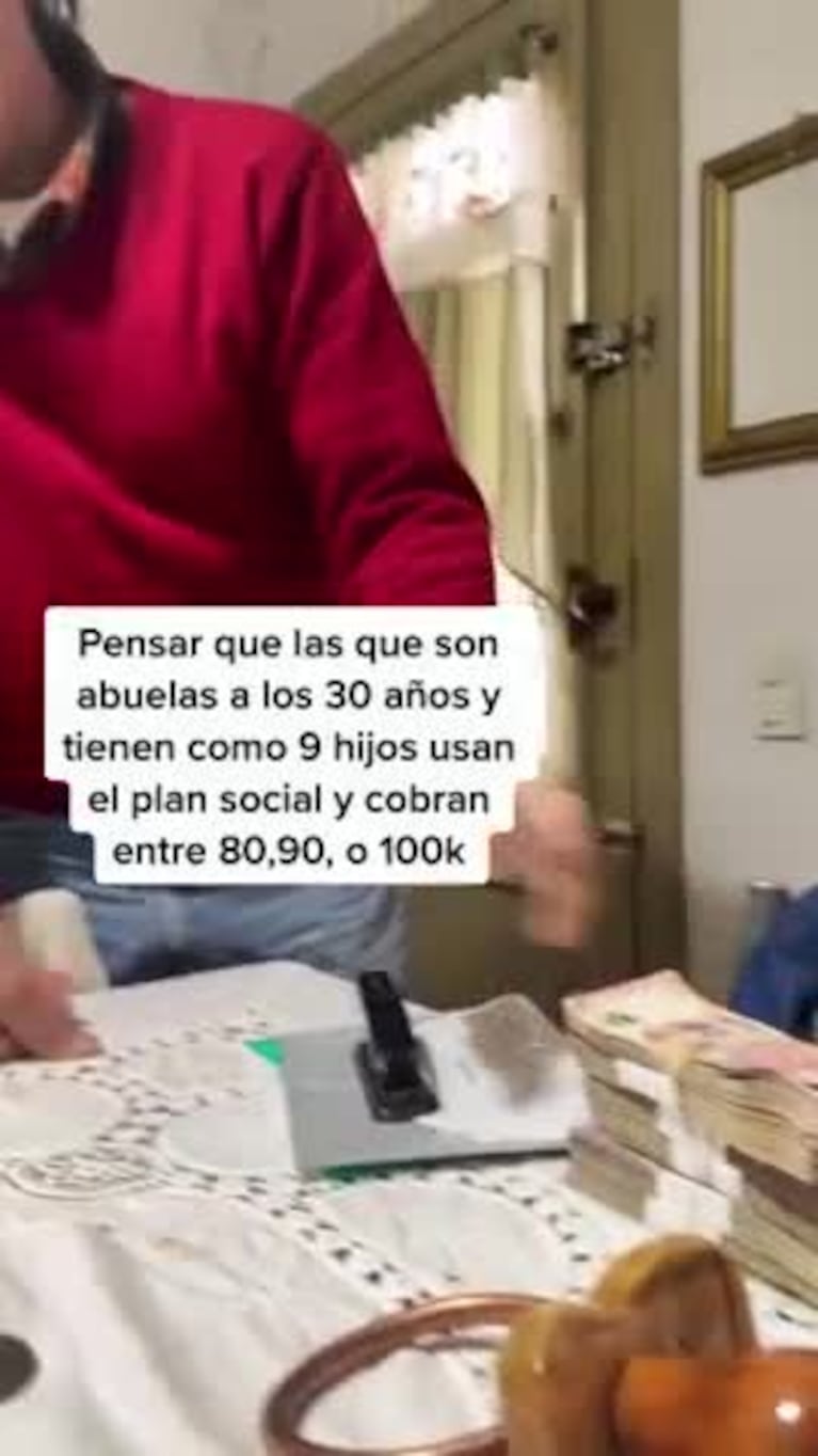 El TikTok viral por la baja jubilación de su padre