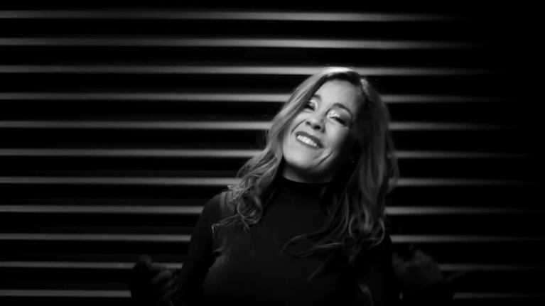 Lore Jiménez contó parte de su historia en su nuevo videoclip