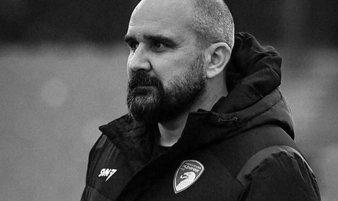 Entrenador del fútbol serbio se descompensó y murió camino al hospital