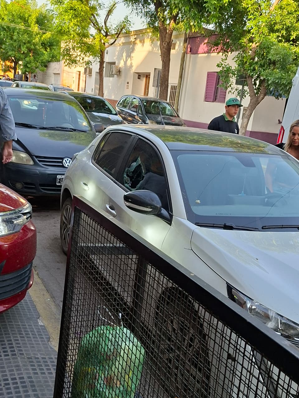 El tenso momento después del ataque de furia del conductor