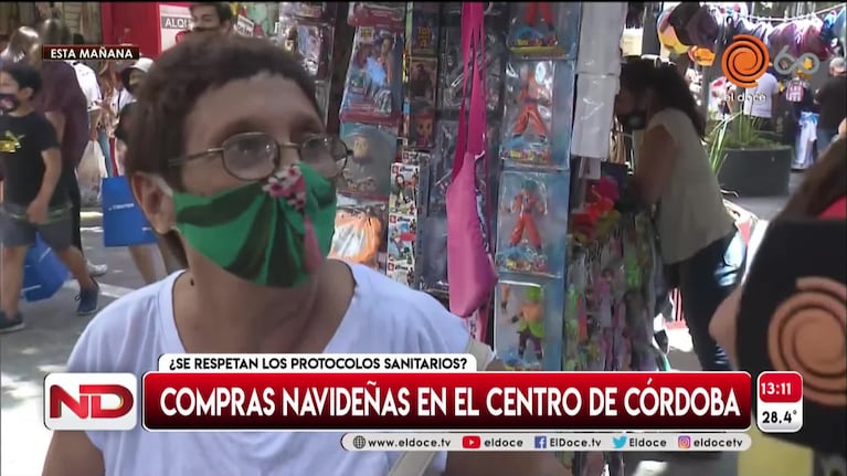 El centro se llenó de gente por las compras navideñas