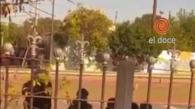 El oficial fue baleado en Bajo Pueyrredón en un enfrentamiento con vecinos