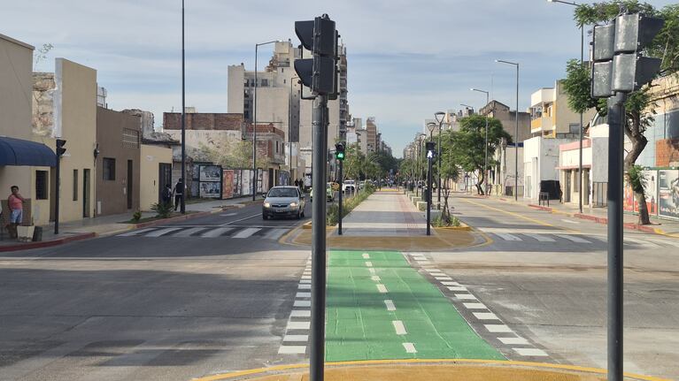 Habilitaron el último tramo de la Maipú, que ahora conecta la Plaza España con el río