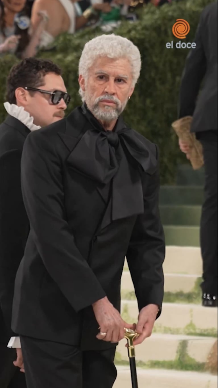 Bad Bunny, de anciano en la Met Gala 2026