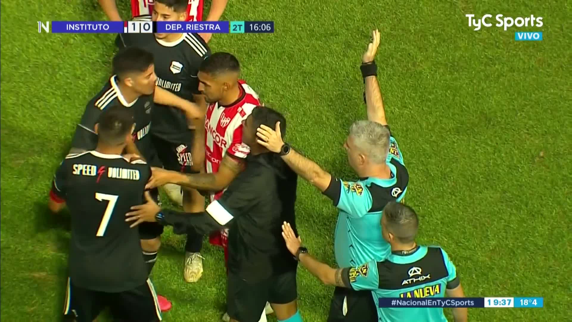 El discutido gol de Riestra en Alta Córdoba