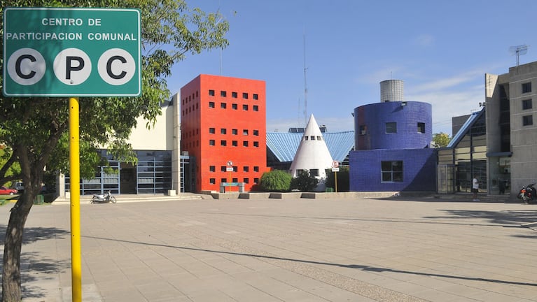El CPC Colón todavía no tiene tarjetas Sube pese al comunicado de la Municipalidad