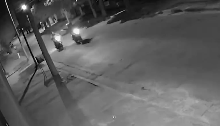 Le robaron la moto a un delivery a punta de pistola