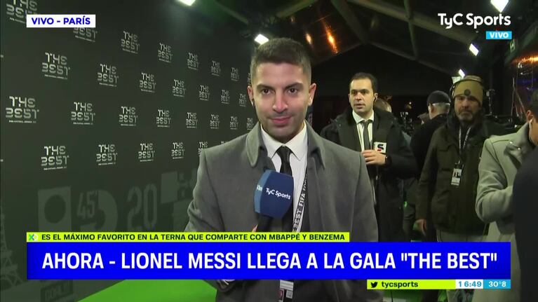 La llegada de Messi y Antonela a los premios