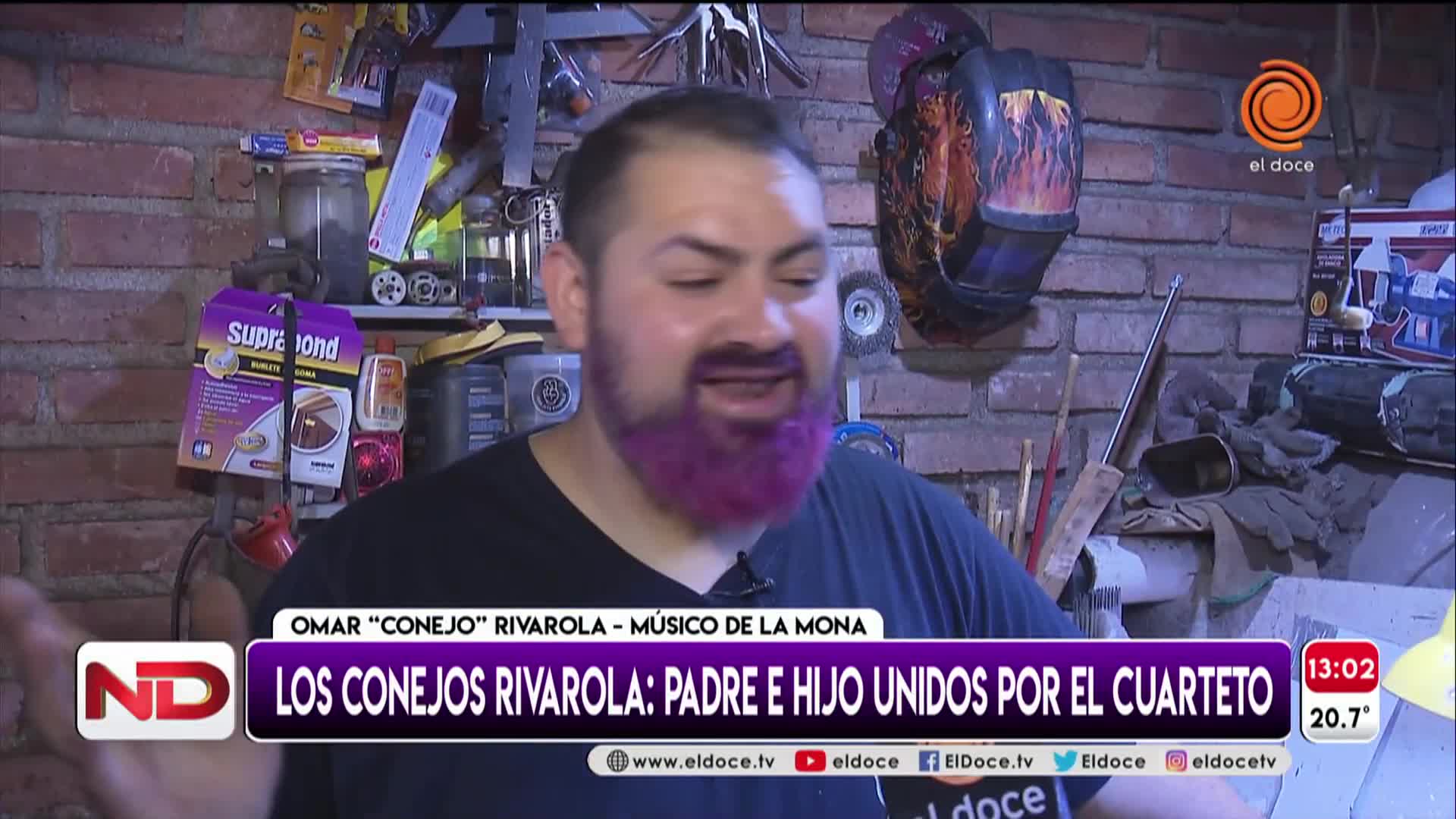 Conejo y Conejito Rivarola y su taller de timbaletas