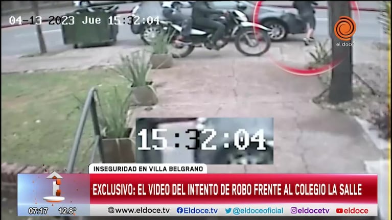 Motochoros intentaron robarle a una mujer frente a un colegio