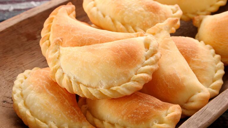 Docena de empanadas cordobesas “premium”: ¿se acerca a la de 48 mil pesos de Darín?