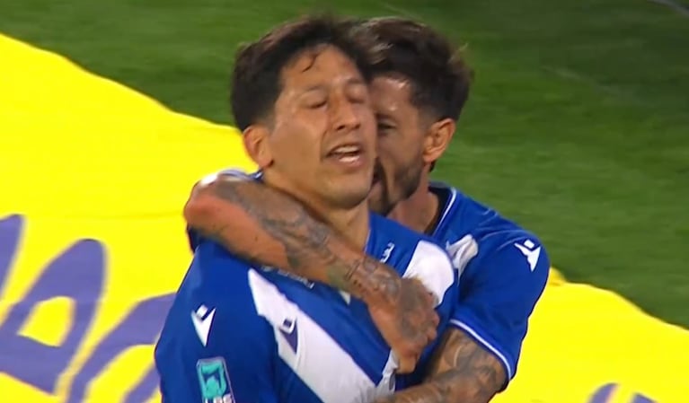 El gol de nuca de Aliendro y el 1 a 1 de Vélez ante Talleres