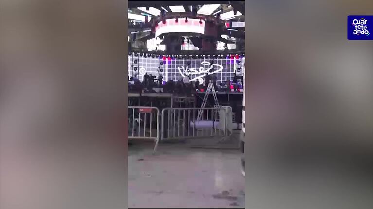 Fue en pijama hasta el ensayo de Ulises Bueno