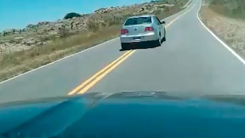 Pasó en doble línea amarilla en las Altas Cumbres