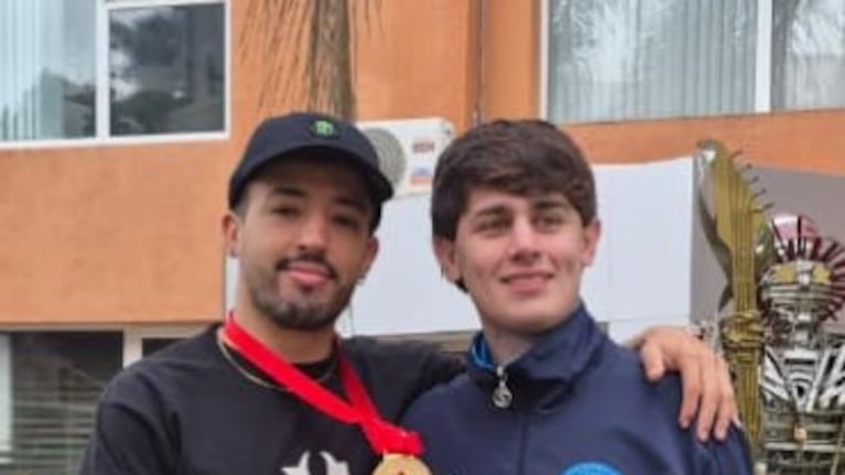 Encuentro de campeones en el patio de El Doce