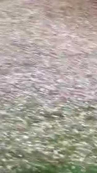 Granizo en Villa Berna: la tormenta avanza y pone en alerta a las sierras de Córdoba