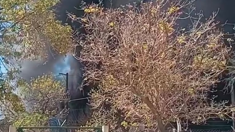 Incendio y alarma en barrio Ampliación Palmar