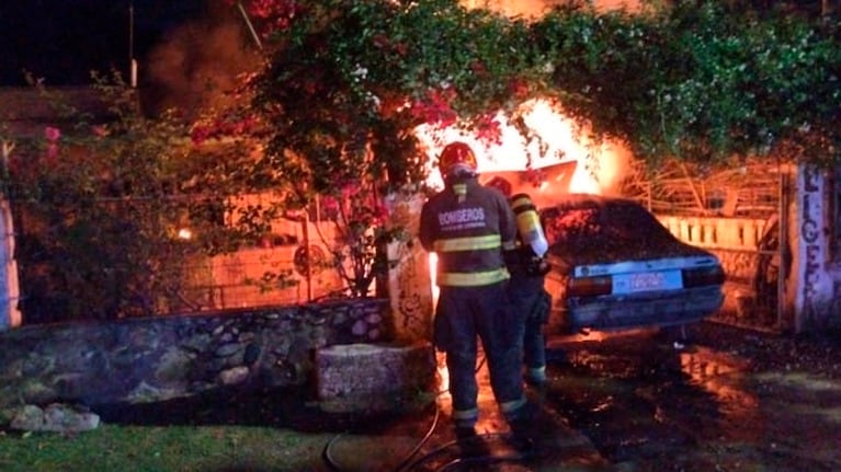 Susto por una explosión e incendio en un taller mecánico de Córdoba