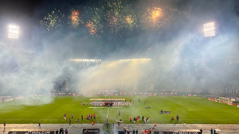 El recibimiento a Talleres en el Kempes tras ganar la Supercopa Internacional