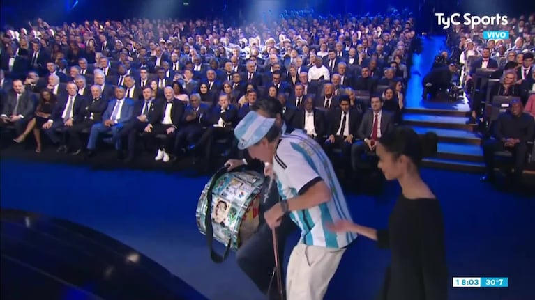 Argentina, la mejor hinchada: "El Tula" recibió el premio