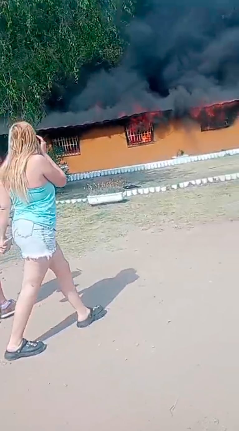 El fuego que causó la muerte de dos niñas en una iglesia en Córdoba