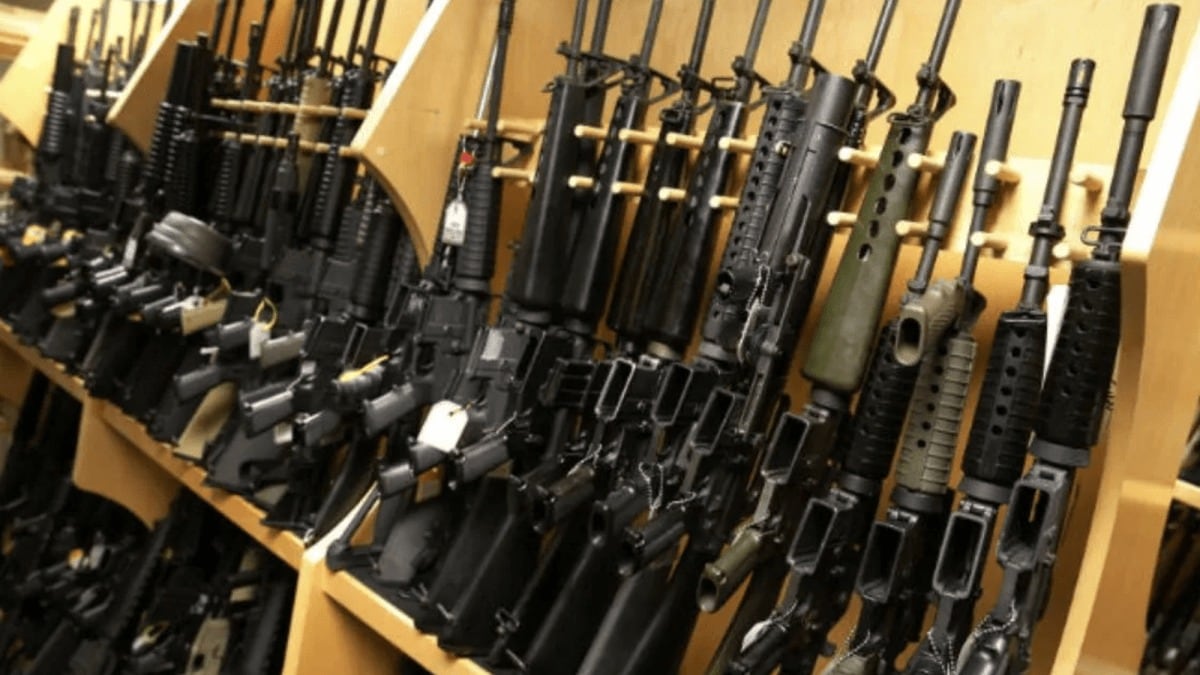 Informes de armas semi automaticas