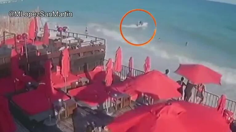 México: los asesinos escaparon en moto de agua