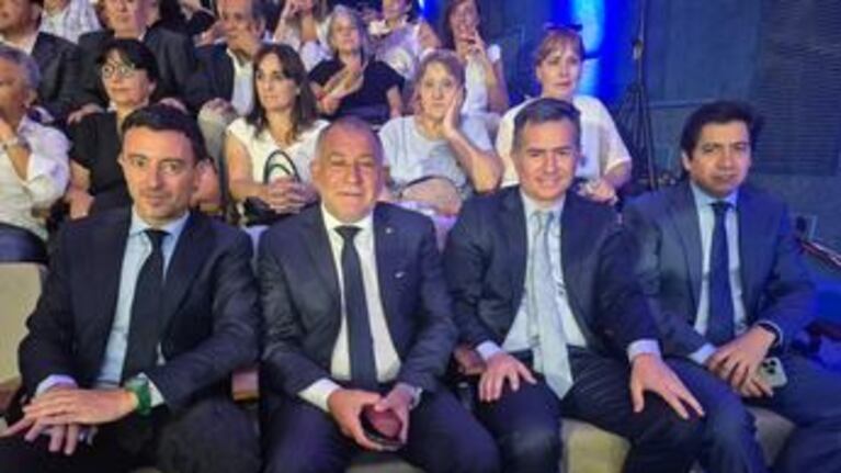 La oposición cruzó a Llaryora por su discurso en Laboulaye: "Fin de ciclo"